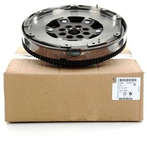 VOLANT OYNAR ASTRA J 1,3 09-