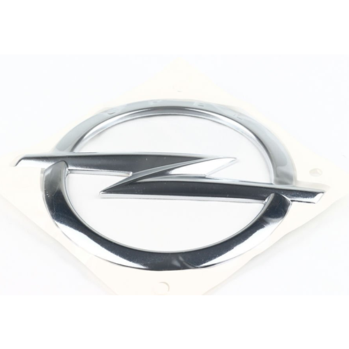 BAGAJ KAPAK KROM OPEL LOGOSU INSIGNIA B 18-